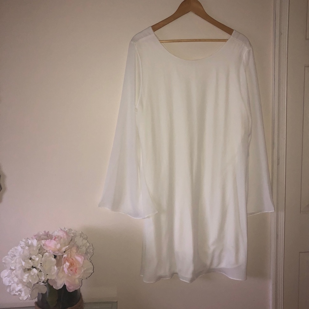 NWT PinkBlush brand Maternity dress size medium.